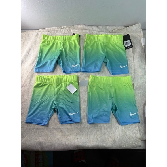 NWT four pairs of Nike biker shorts, size 6 - Picture 3 of 5